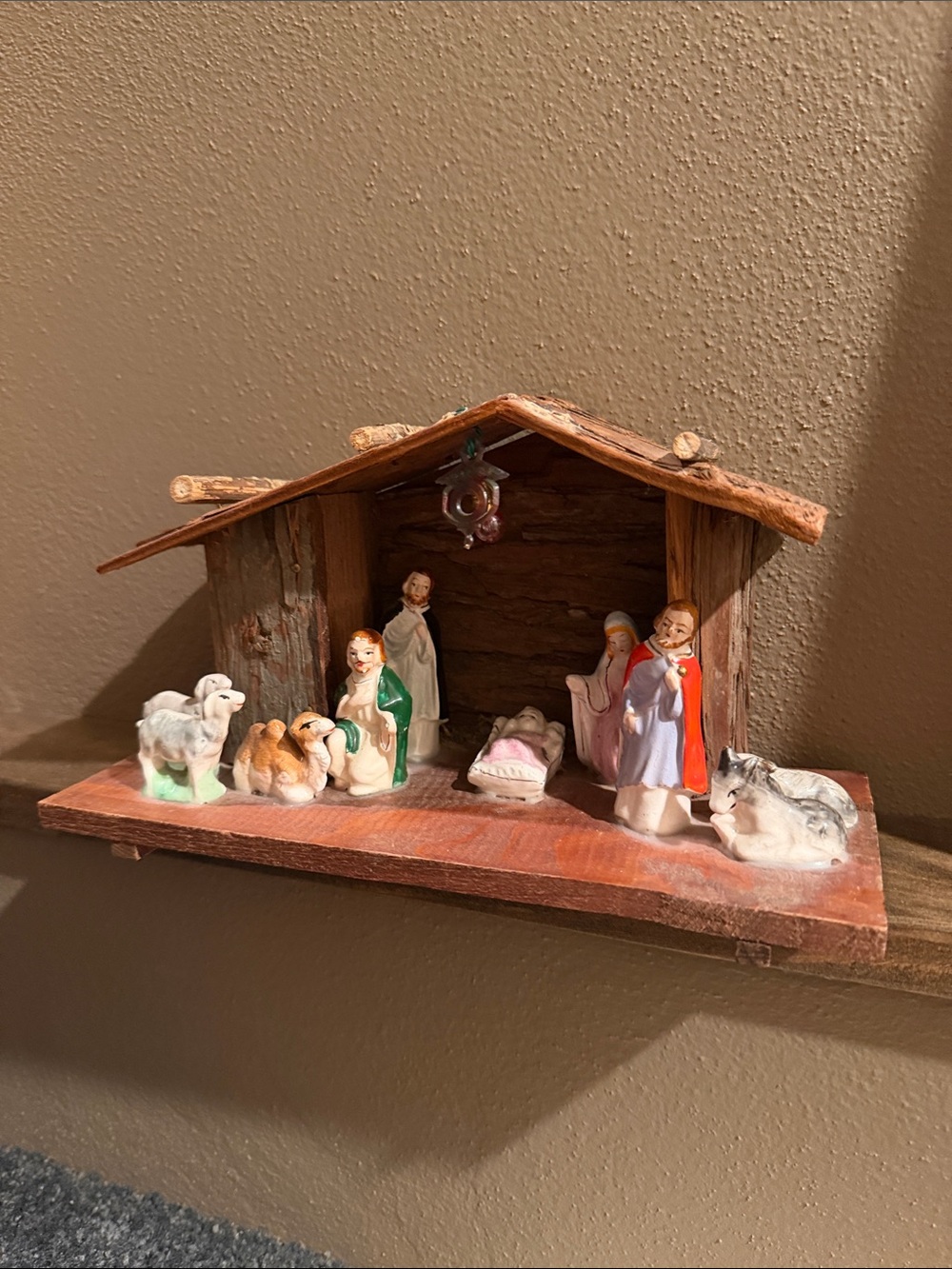 Vtg Handcrafted Wooden Nativity Set